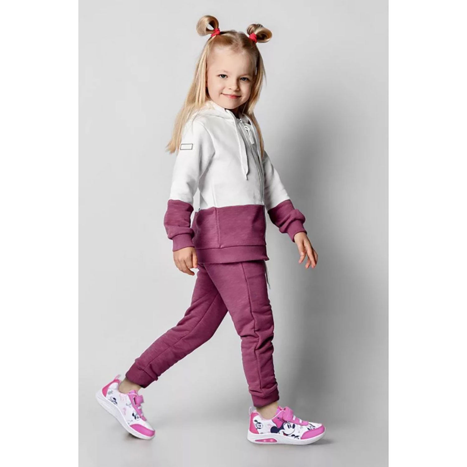 Scarpe sportive Disney Minnie Mouse a strappo per bambina con luci led 4982