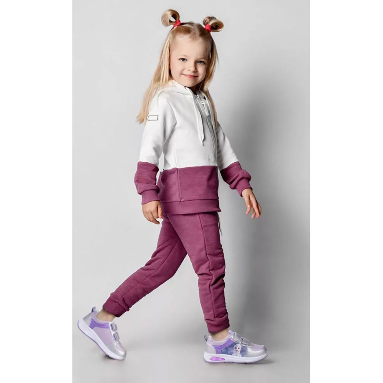 Disney Frozen Scarpe da bambina con strappi: in offerta a 23.99€ su