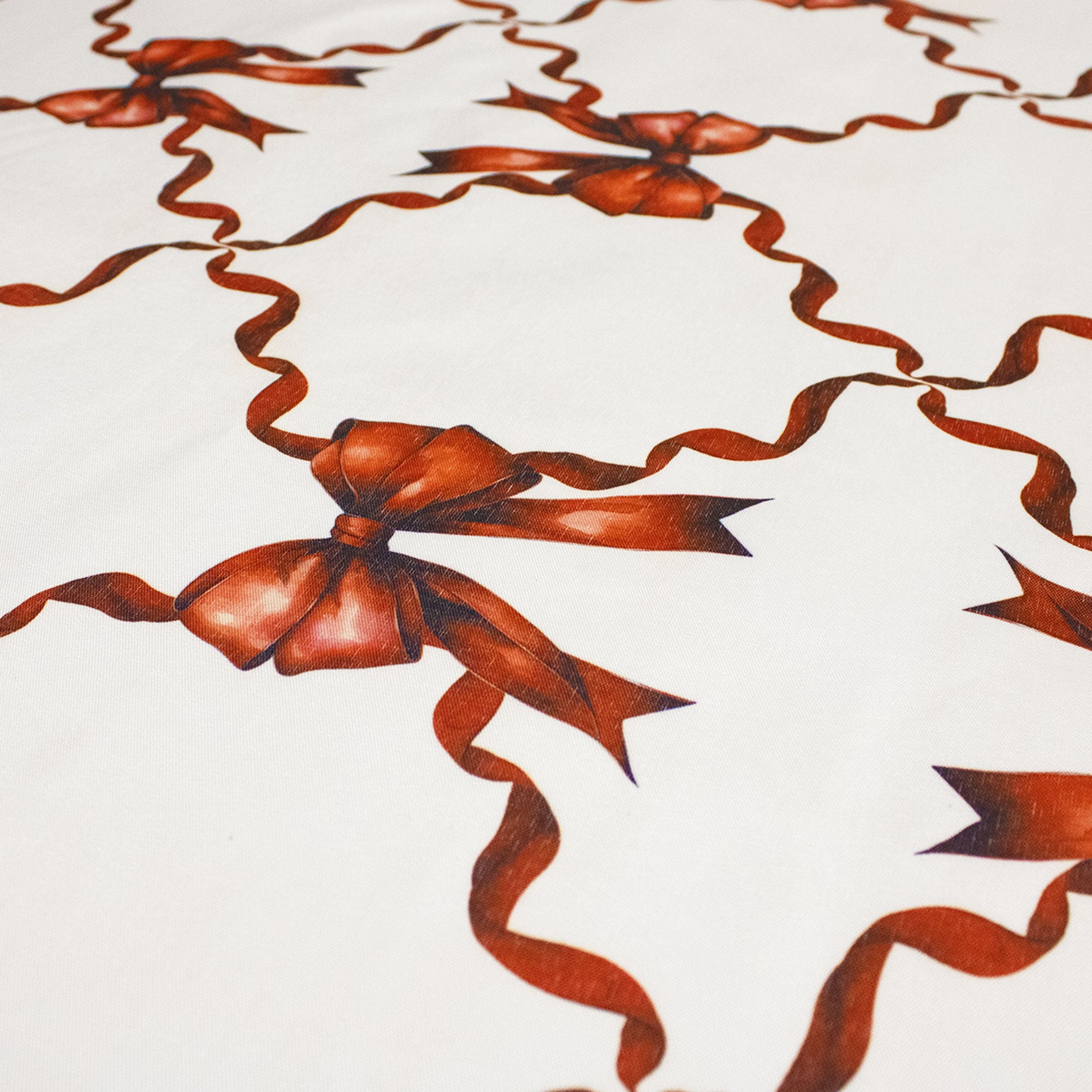 Set Di Palline Di Natale Rosso Con Fiocco Di Neve E Grandi Lettere Di Invernale Su Mano Bianca Disegnate Per Cartelloni O Il Design Image167137743 Set Di Palline Di Natale Rosso Con Fiocco Di Neve E Grandi Lettere Di Invernale Su Mano Bianca Disegnate Per Cartelloni O Il Design Image167137743